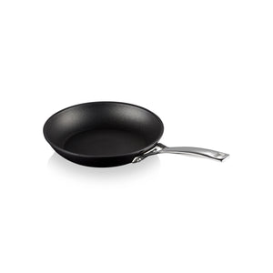 Le Creuset TNS Shallow Frying Pan (5 sizes available)