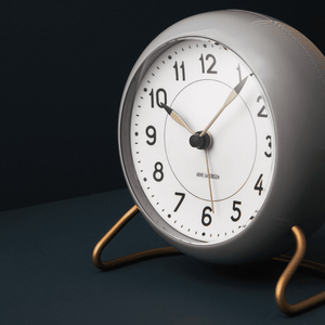 Arne Jacobsen - Station Table Clock 11cm Gray/White