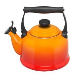 Le Creuset - Traditional Stovetop Whistling Kettle - 2.1L (6 colours available)