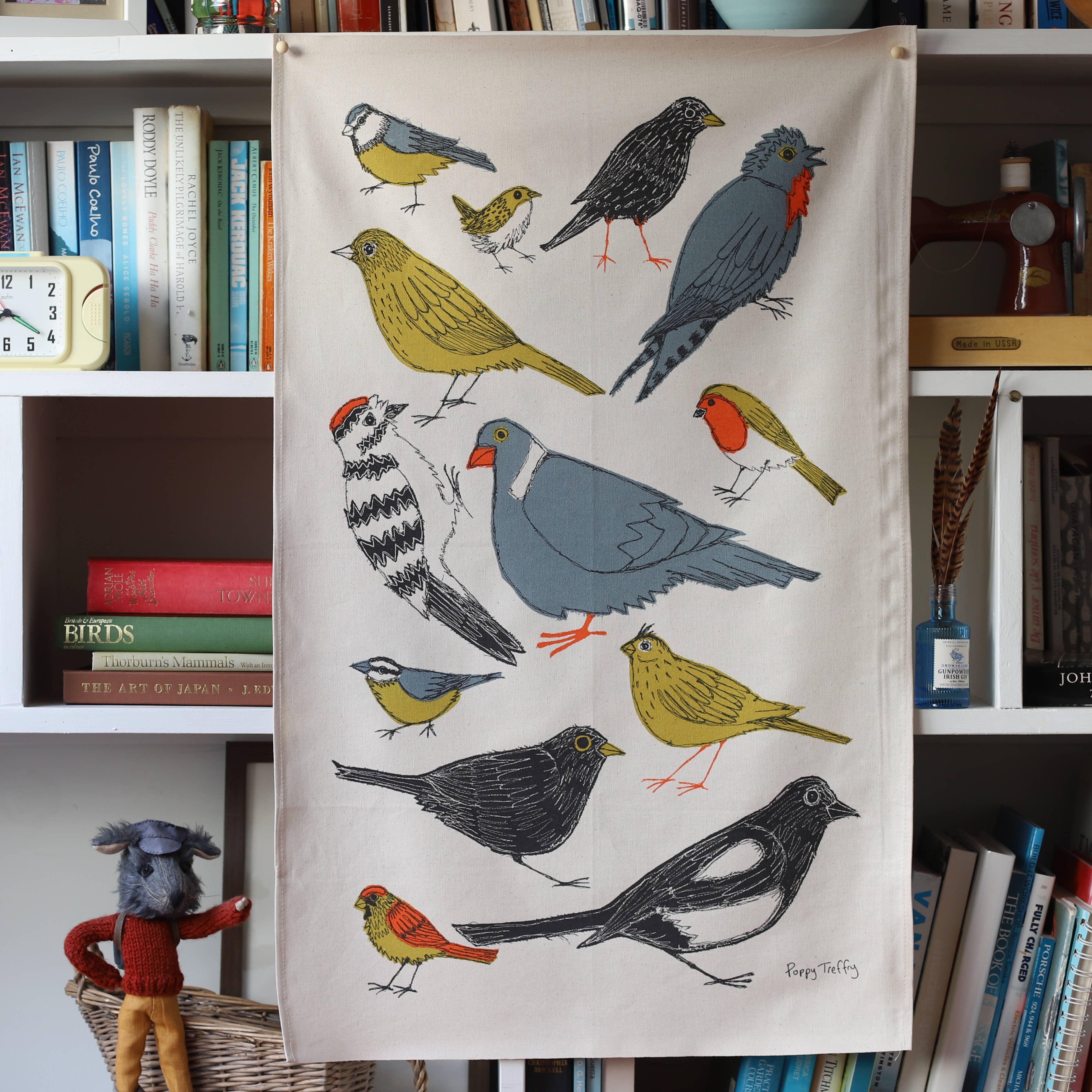 Garden birds tea towel