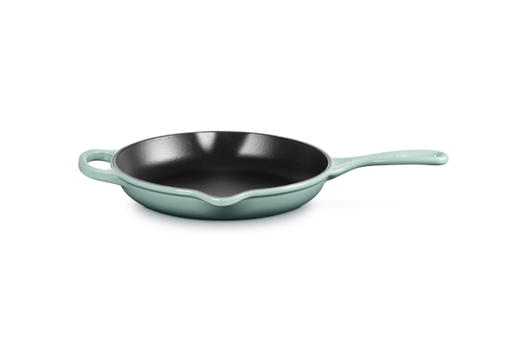 Le Creuset Cast Iron Round Skillet 23cm