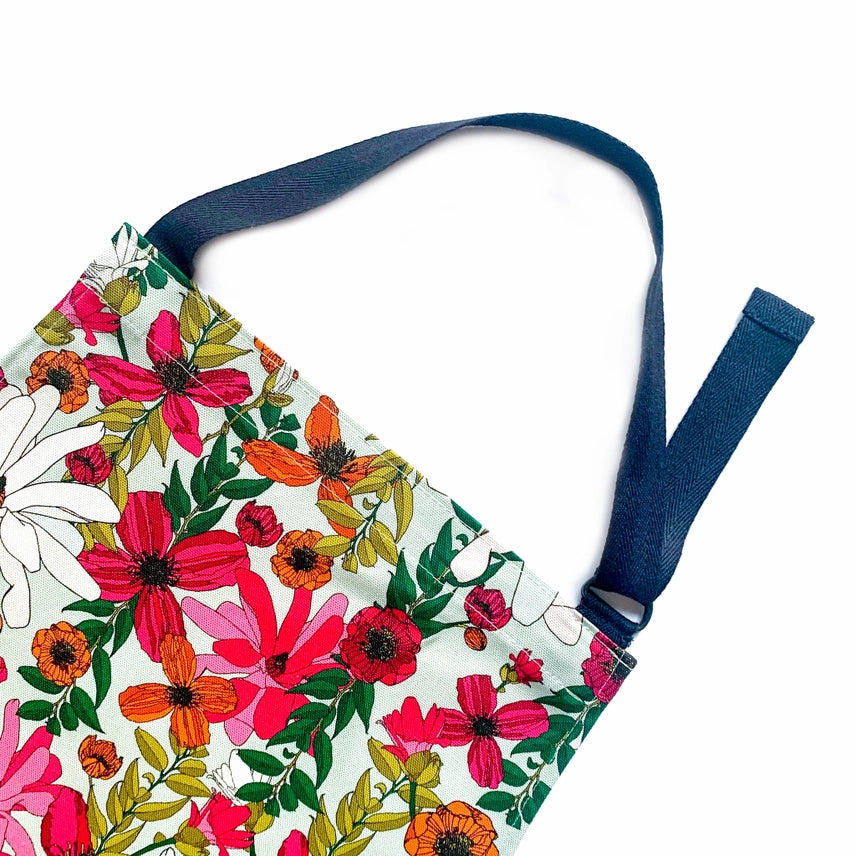 Bean & Bemble Apron with Front Pocket Vivid Garden Blooms Floral