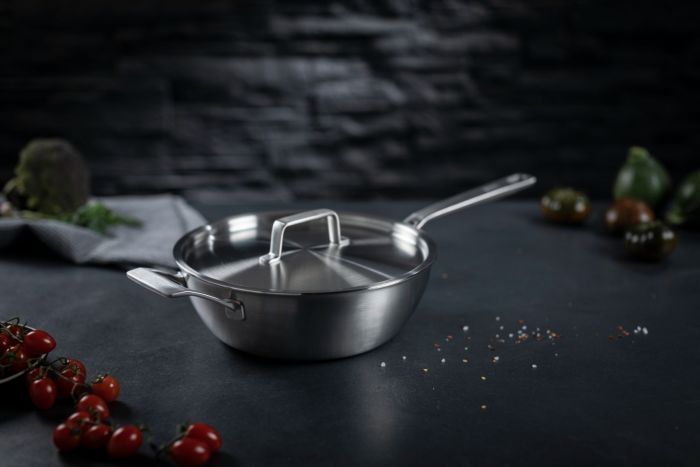 Kuhn Rikon Culinary Fiveply Chef's Pan with lid uncoated