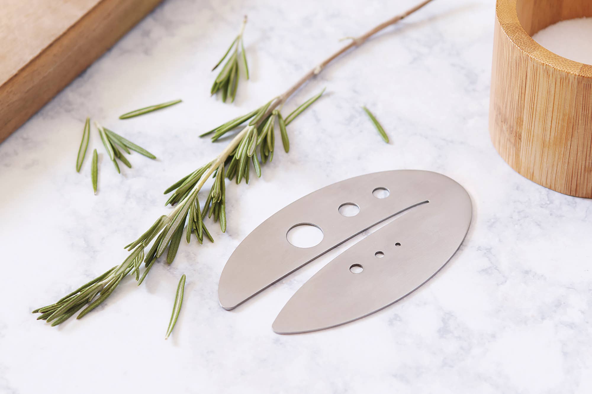 Fox Run Herb Stripper Tool for Herbs, 4.5" x 2.75"