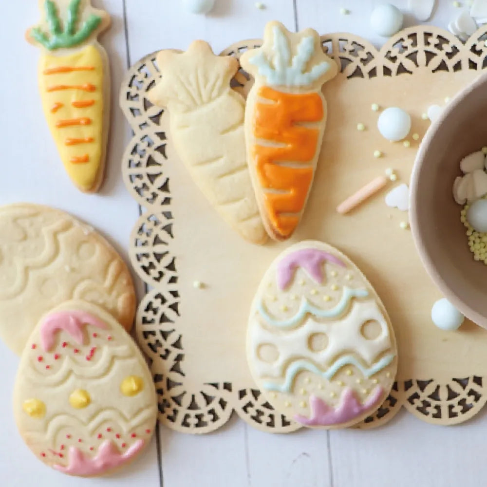 Scrap Cooking Set Of 2 Easter Plungers