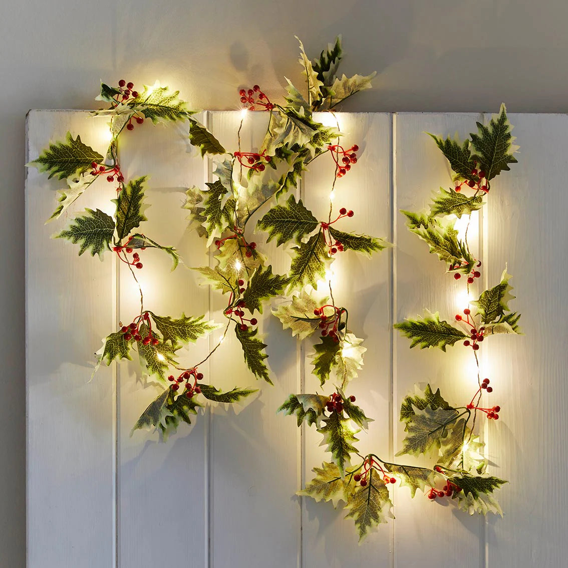 Talking Tables Holly Christmas LED String Lights - 2.2m