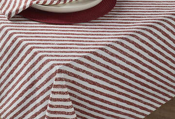 Walton & Co Candy Cane Stripe Tablecloth Red (130x180cm)