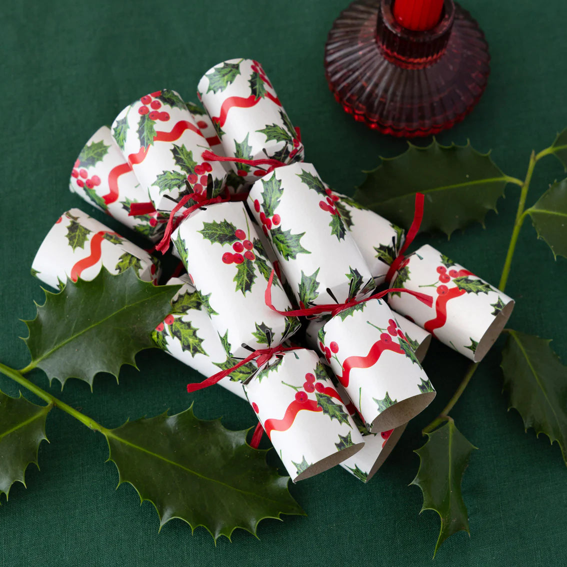 Talking Tables Botanical Holly White Mini Christmas Crackers - 8 Pack