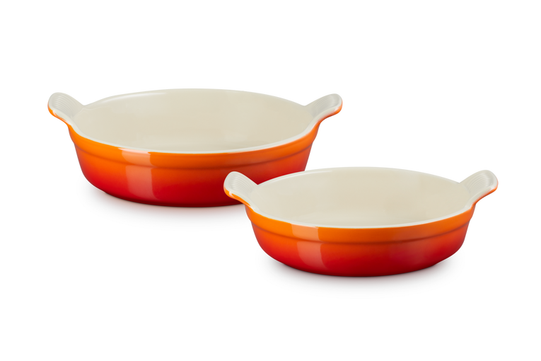 Le Creuset Stoneware Set of 2 Heritage Round Baking Dishes 20cm/24cm Volcanic