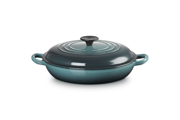 Le Creuset Cast Iron Classic Shallow Casserole with Phenolic Knob New Ocean 26 CM / 2.2L