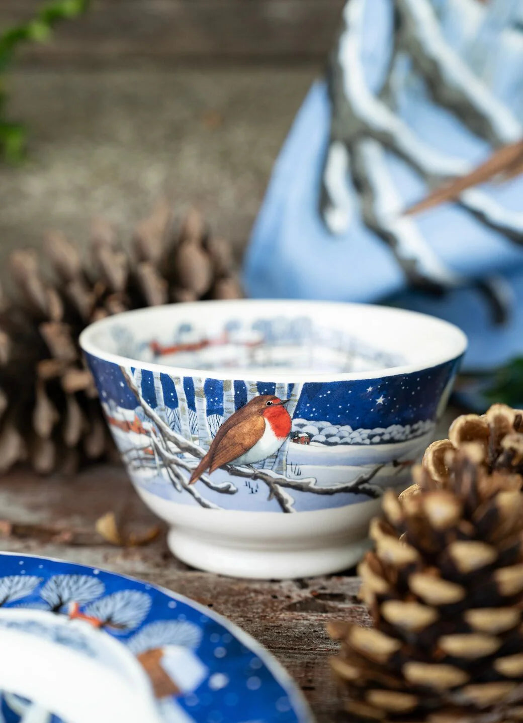 Emma Bridgewater New Midnight Robin Small Old Bowl
