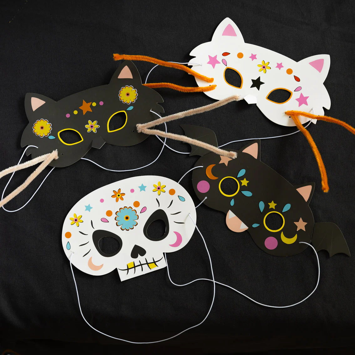 Talking Tables Halloween Mask Making Kit - 8 Pack