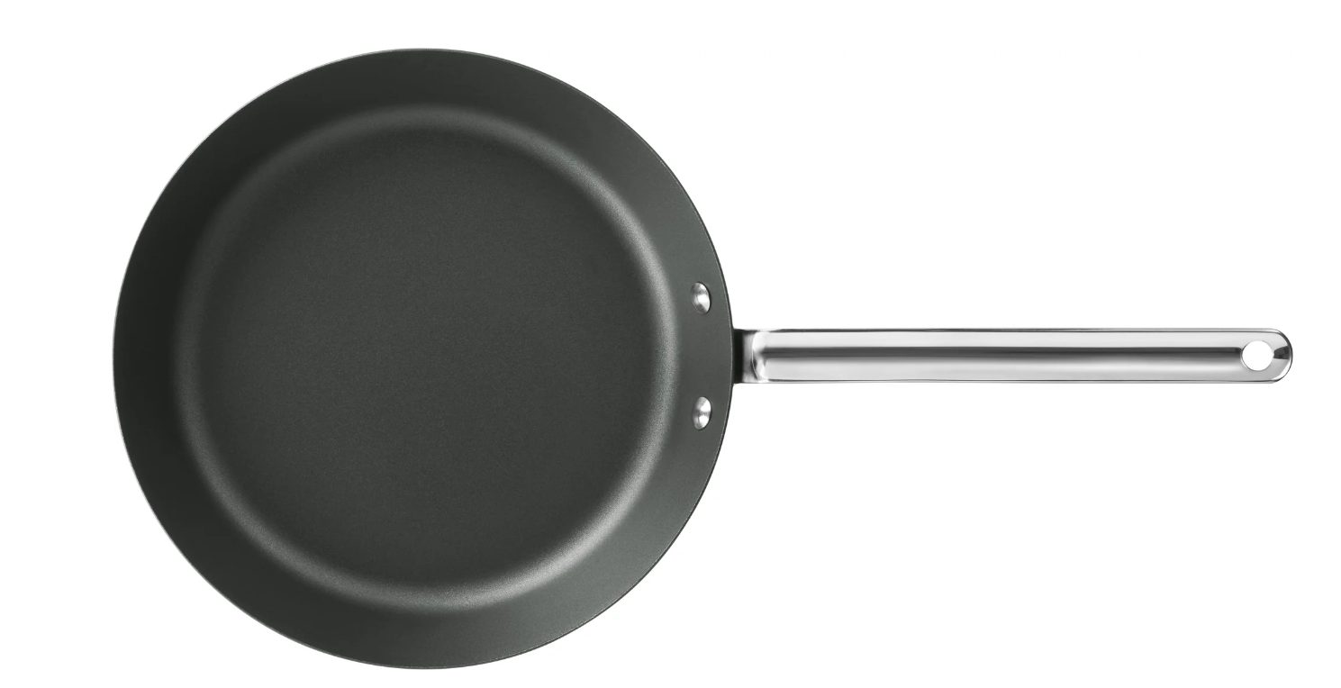 NEW SCANPAN Black Iron Fry Pan in Sleeve