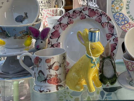 Emma Bridgewater - Pink Cabbage White Butterfly 8 1/2 Inch Plate