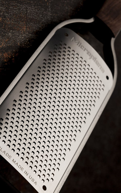 Microplane Master Series Walnut Fine Grater