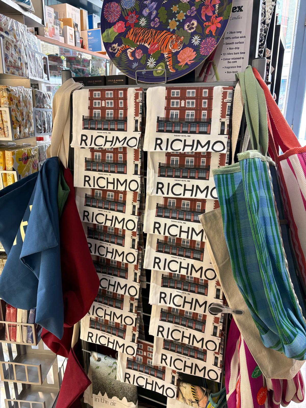Richmond Green Designs, Richmond Upon Thames Pubs Tea Towel