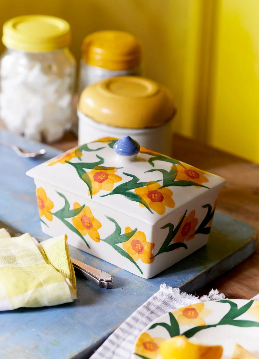 Emma Bridgewater NEW Windblown Daffodils Small Butter Dish