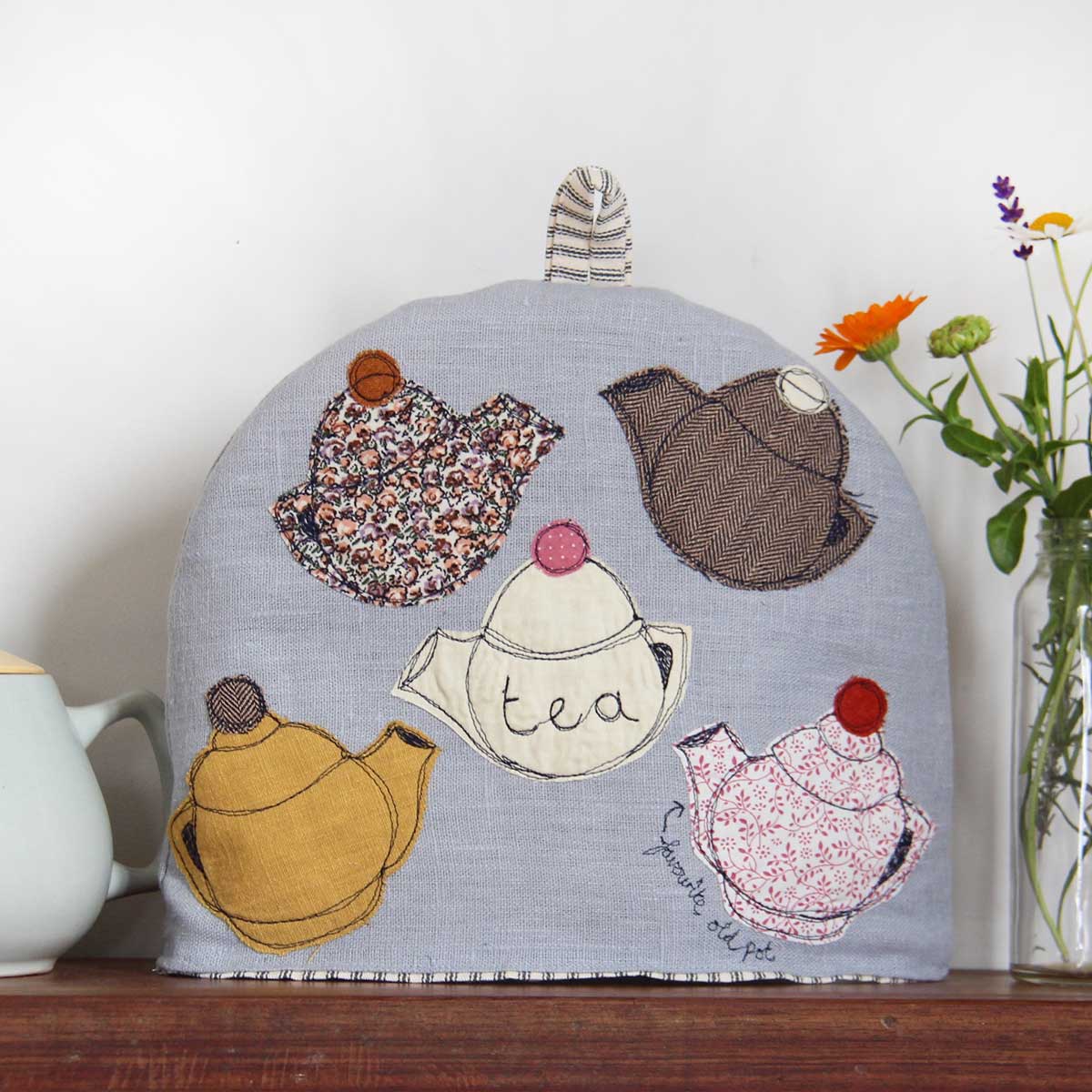 Teapots tea pot cosy