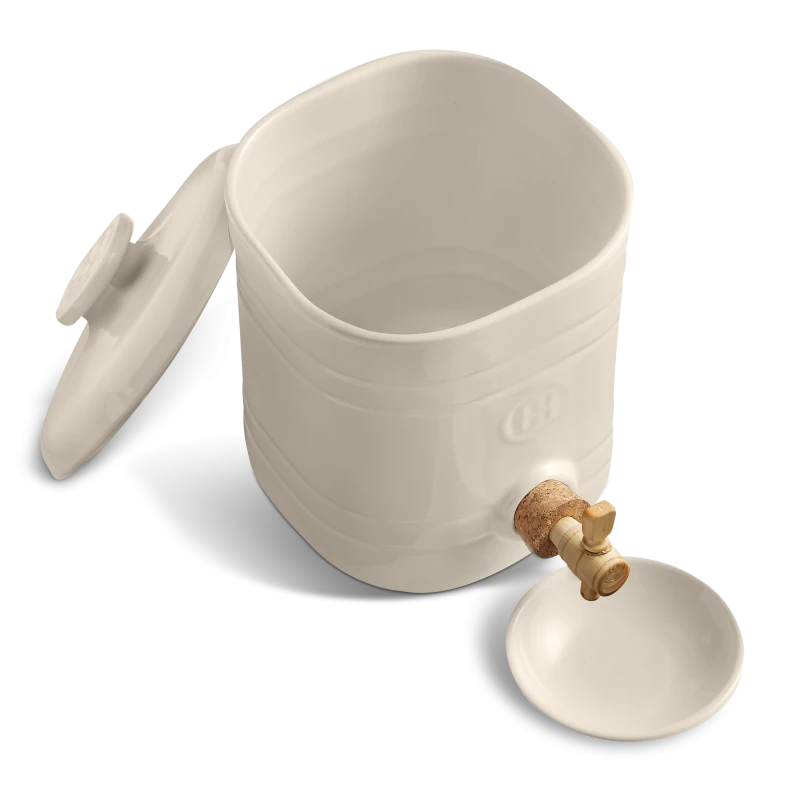 Emile Henry Vinegar Pot, Clay