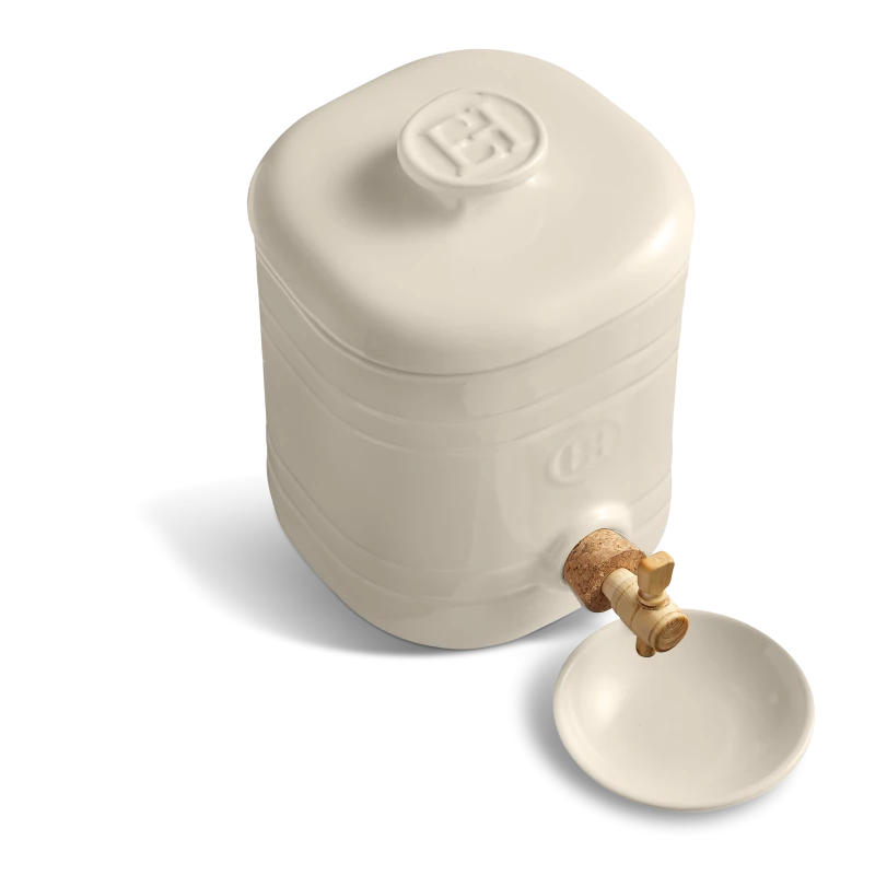 Emile Henry Vinegar Pot, Clay