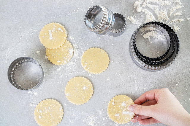 KitchenCraft Set of Six Double Edged Biscuit / Pastry Cutters