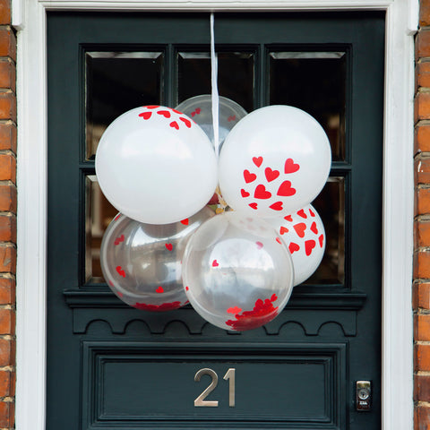 Talking Tables - Truly Alice Red Heart Confetti and Printed Latex Balloons
