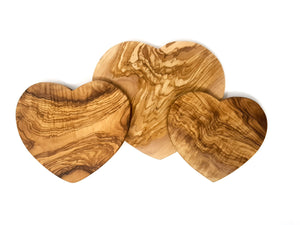 Divine Deli - Olive Wood Medium Heart Shaped Board 21cm