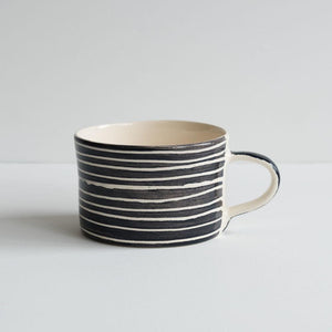 Musango Sgrafitto Stripe Mug - Graphite