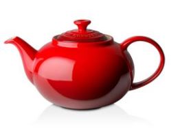 Le Creuset Stoneware Classic Teapot - 1.3L (8 colours available)