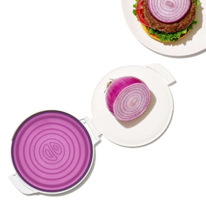 OXO Good Grips - Cut & Keep Silicone Onion Saver