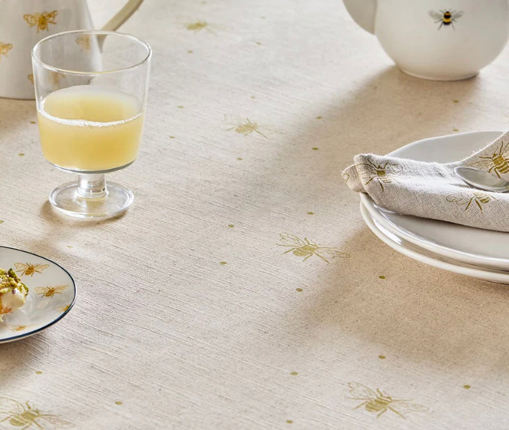 Sophie Allport - Bees Linen Blend Tablecloth