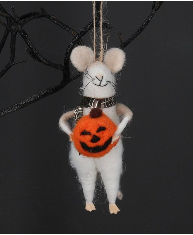 Gisela Graham - Wool Mix Halloween Mouse Decoration Wearing Scarf & Holds Pumpkin