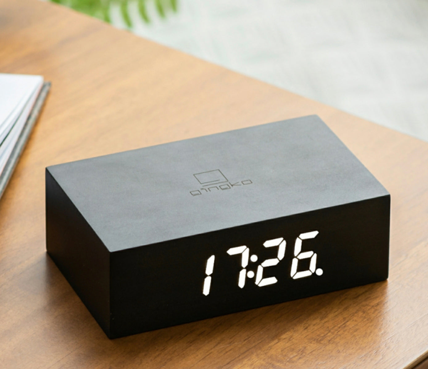 Gingko - Flip Click Clock - Black