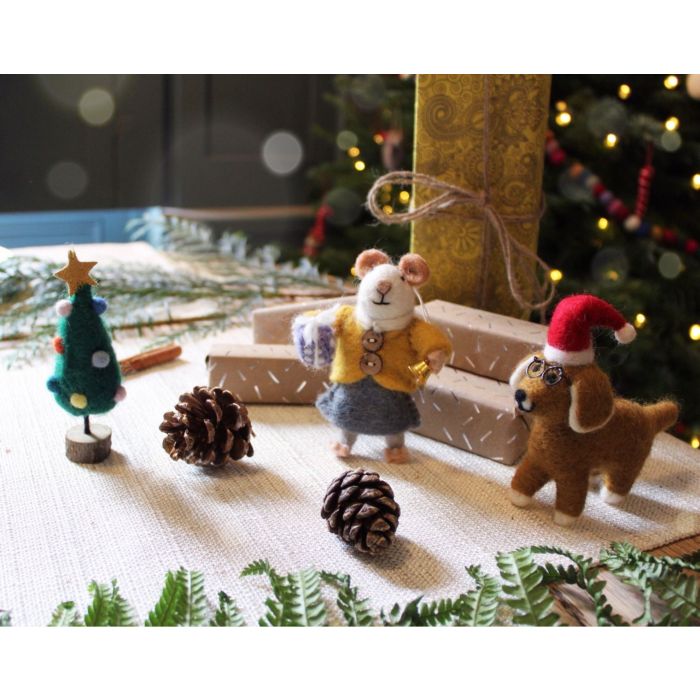 Felt So Good Handmade Felt Agnes Mouse Christmas Decoration